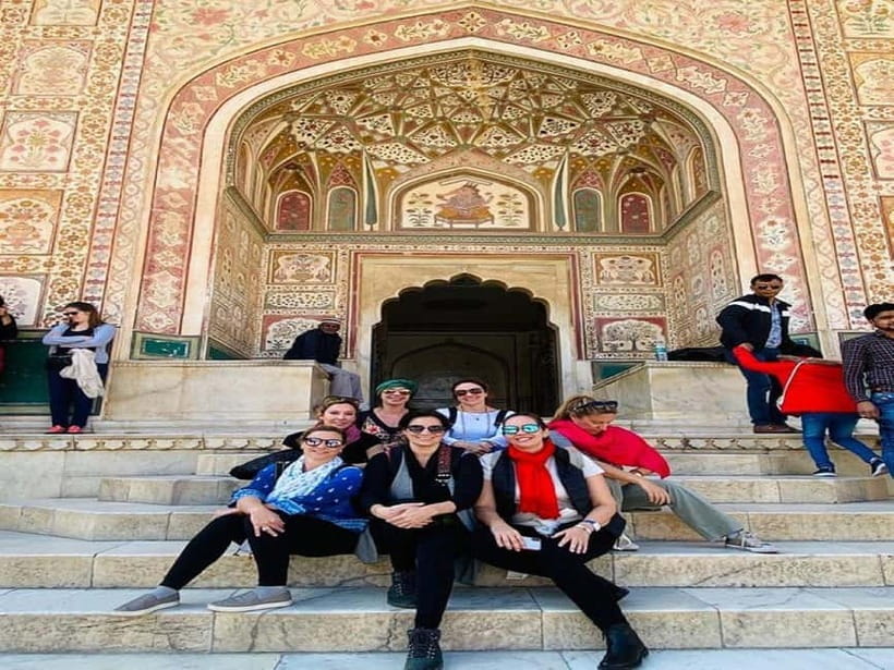 From Delhi: Jaipur Private Guided Day Tour - City Palace provides the deepest visit of the day