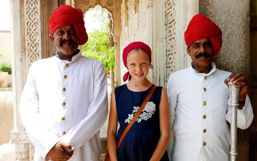 From Delhi: Jaipur Private Same Day-Trip By Car or Train - Jal Mahal: a short stop by the Water Palace