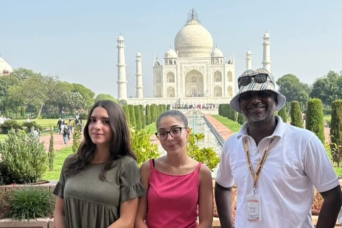 From Delhi: Luxury Group tour of Agra by Car- TOP RATED TOUR - Key points to know before booking