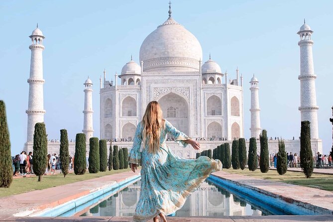 From Delhi: Luxury Group tour of Agra by Car- TOP RATED TOUR - Guide quality and language support