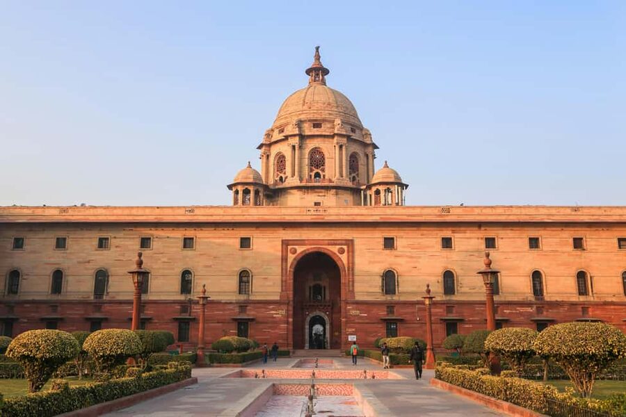 From Delhi: Private 3-Day Golden Triangle Luxury Tour - Choosing your Agra hotel