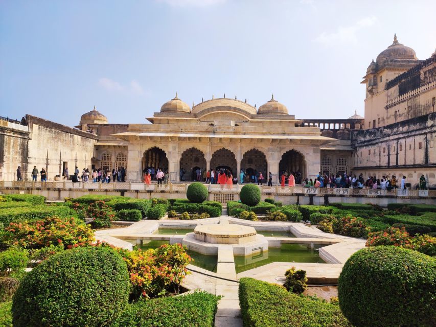 From Delhi: Private Jaipur & Amber Fort Guided Tour by Car - Jal Mahal is a brief photo stop