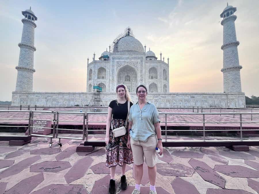 From Delhi: Private Taj Mahal, Agra Fort & Baby Taj Day Tour - Choosing between the 2:30 AM sunrise start and 6:00 AM day tour