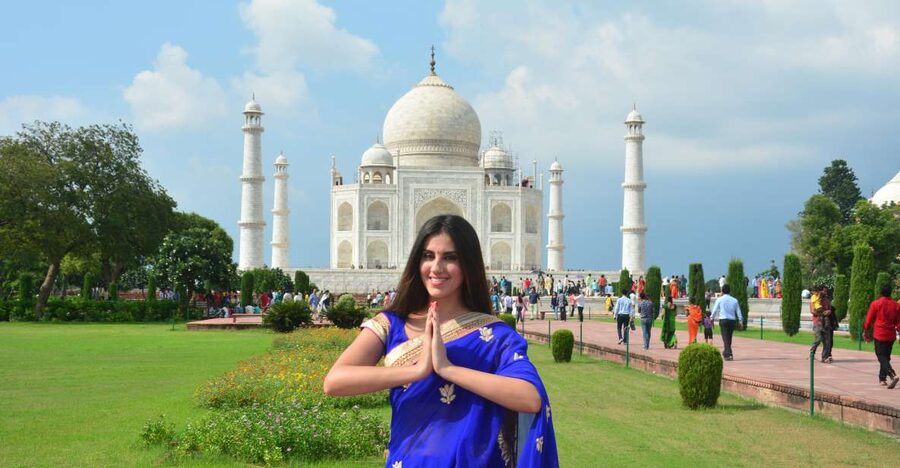 From Delhi: Private Taj Mahal Day Tour By Car and Driver - Key points to know before booking