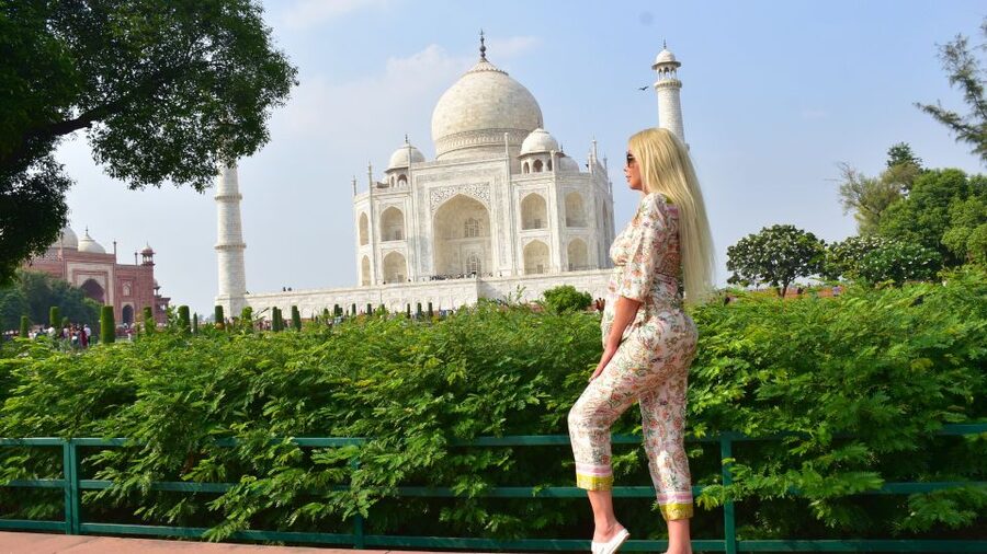 From Delhi: Same Day Taj Mahal & Agra Day Tour by Car - Key points to know before booking
