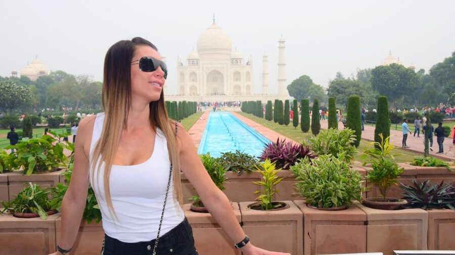 From Delhi: Same Day Taj Mahal & Agra Day Tour by Car - What the car ride is really like