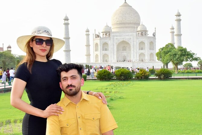From Delhi: Same Day Taj Mahal, Agra Tour By Car with Option - Key points to know before booking