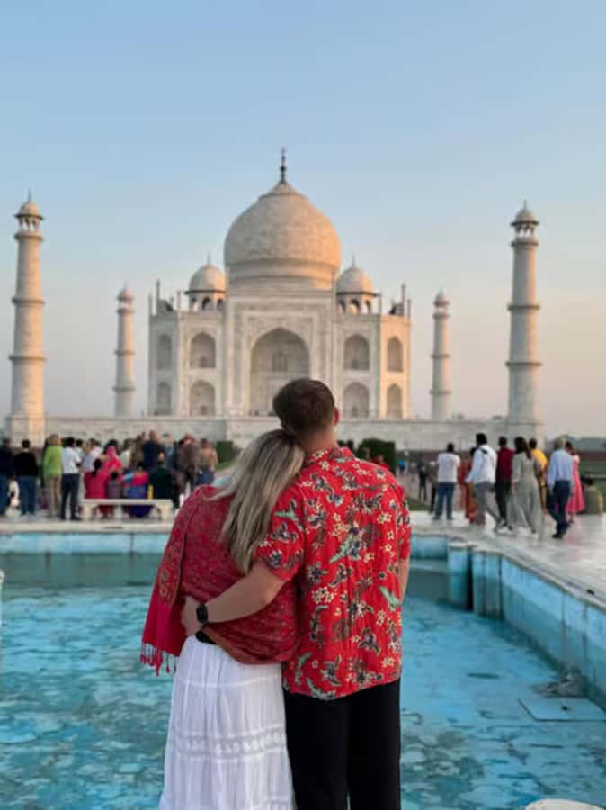 From Delhi: Same Day Taj Mahal Tour with lunch in 5 star - Leaving Delhi by Private Car