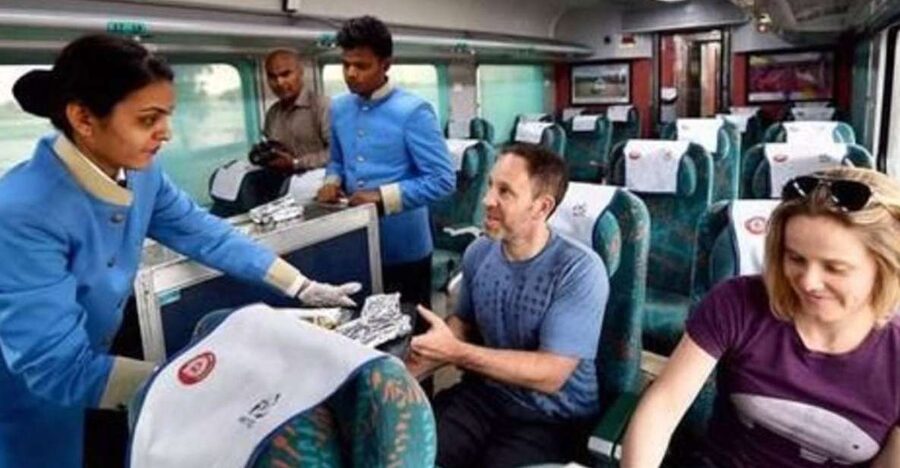 From Delhi: Taj Mahal & Agra City Tour By Gatiman Train - Why The Gatimaan Train Is The Smart Part