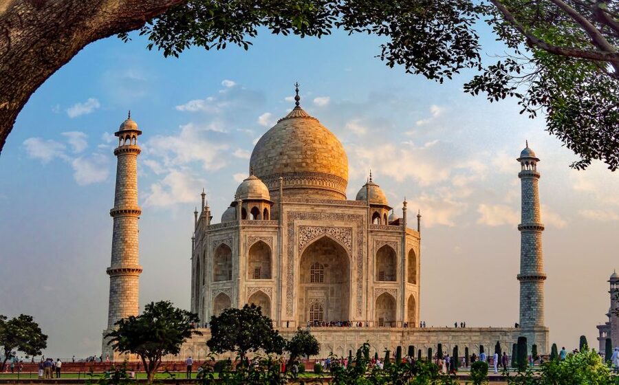 From Delhi: Taj Mahal & Agra City Tour By Gatiman Train - Heat, Timing, And The Long Return