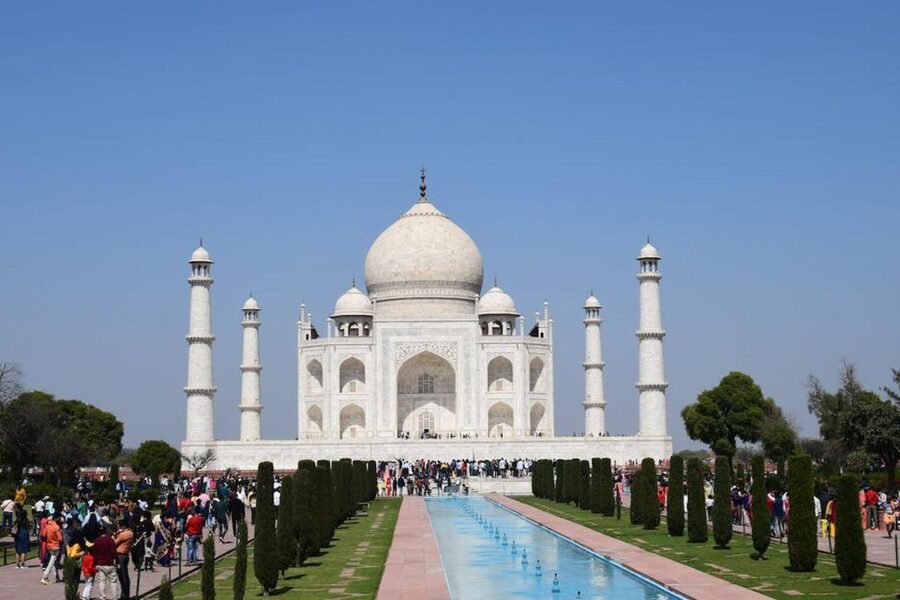 From Delhi: Taj Mahal & Agra Day Tour with Fatehpur Sikri - Quick points before you book