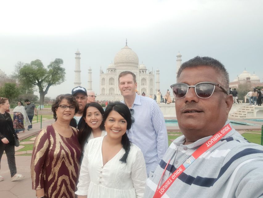 From Delhi: Taj Mahal & Agra Fort Day Trip by Express Train - Baby Taj, the quiet final monument