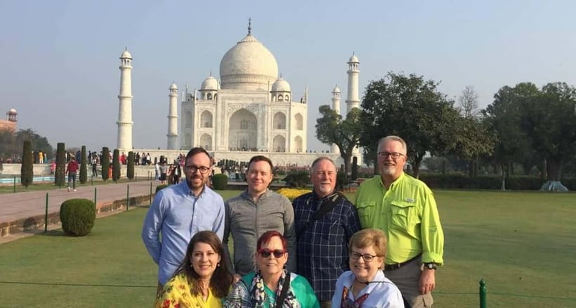 From Delhi: Taj Mahal & Agra Private Day Trip with Transfers - What makes the private guide useful