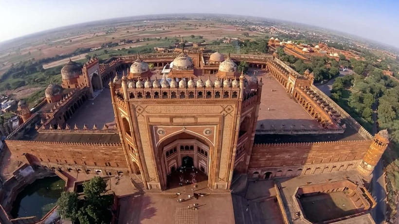 From Delhi: Taj Mahal & Agra With Fatehpur Sikri Day Tour - A long but efficient Delhi to Agra day