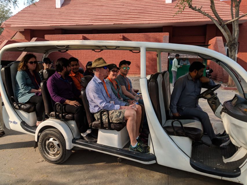 From Delhi: Taj Mahal and Agra Fort Private Sunrise Tour - The car, driver, and feeling of safety