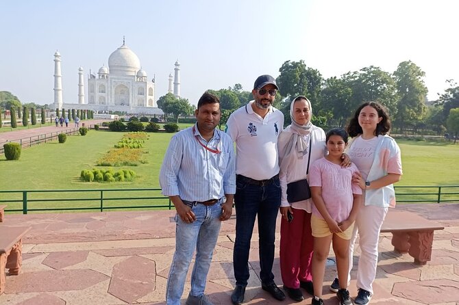 From Delhi Taj Mahal and Agra Tour by Car - What the guide adds to the visit