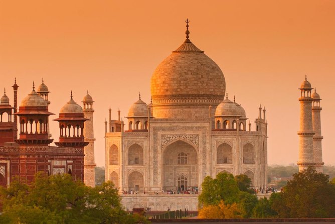 From Delhi: Taj Mahal Sunrise, Agra Fort & Baby Taj Day Tour - Agra Fort and the Mughal royal world