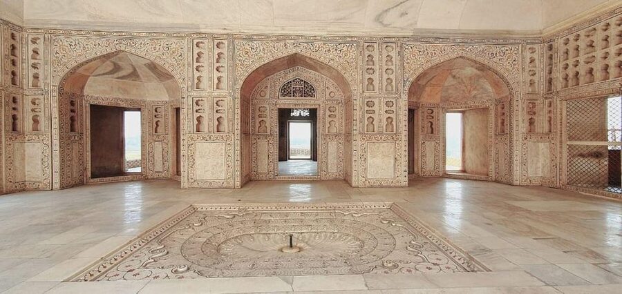 From Delhi: Taj Mahal Sunrise & Agra Tour with Tickets - Booking details worth checking first
