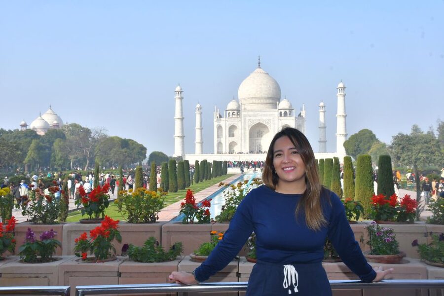 From Jaipur: Agra Private Day Trip with Taj Mahal &Agra Fort - Seeing the Taj Mahal in the morning