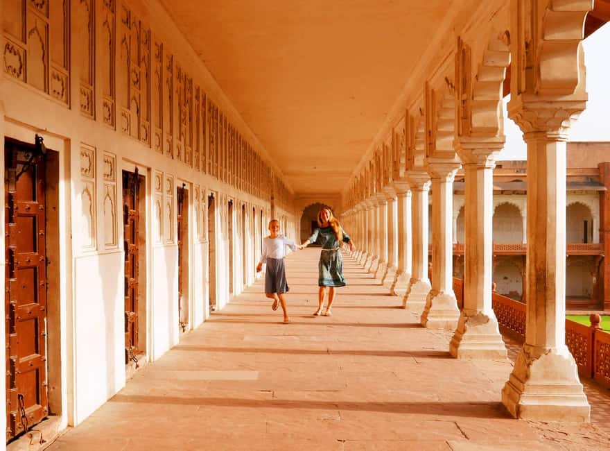 From Jaipur: Same Day Taj Mahal Tour with Fatehpur Sikri - Should you book the Jaipur to Agra tour?