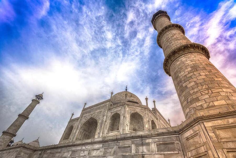 From Jaipur: Same Day Taj Mahal Tour with Fatehpur Sikri - Two hours at the Taj Mahal