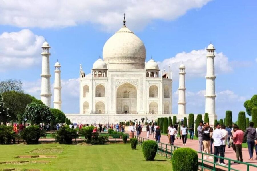 From Jaipur: Taj Mahal, Agra Fort, Baby Taj Day Trip by Car - The Baby Taj rewards careful looking
