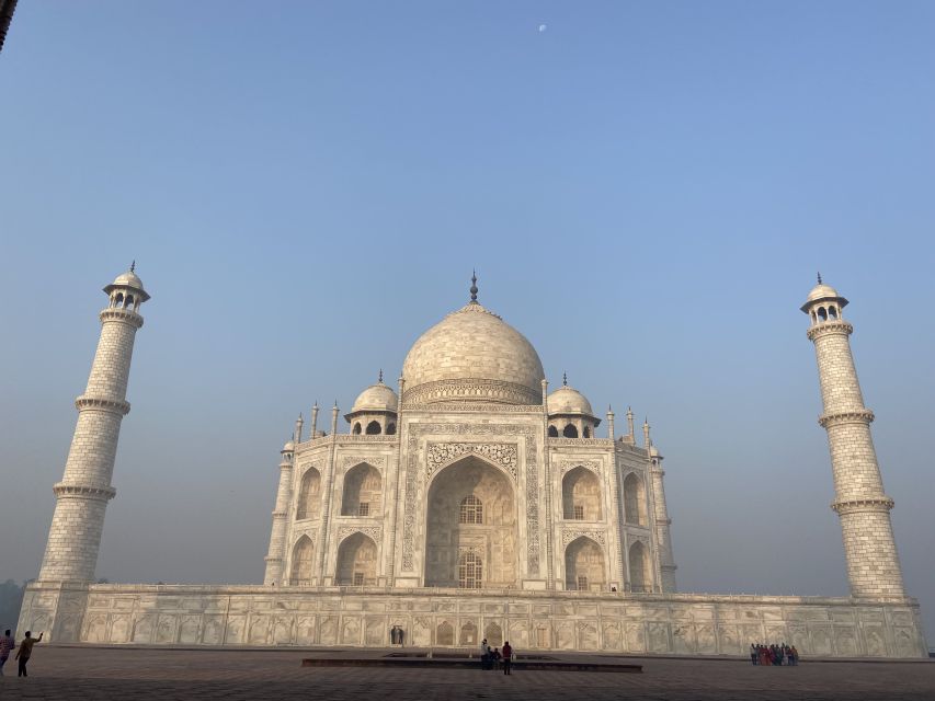 From Jaipur : Taj Mahal & Agra fort Tour and Drop Delhi - Lunch in Agra, with the package details checked first