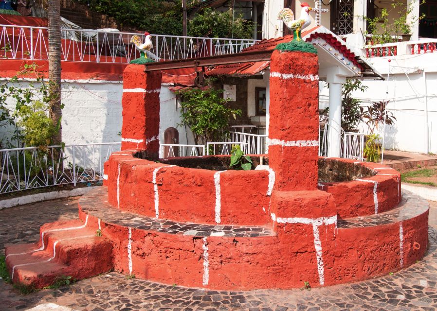 From Panaji: North Goa Guided Sightseeing Tour - Miramar Beach and Goa’s famous shore