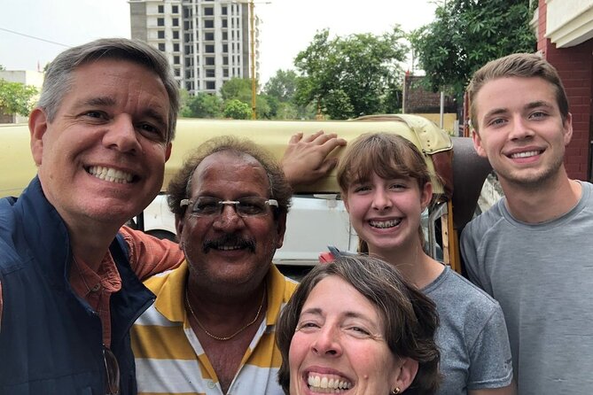 Full Day Agra Tuk Tuk Tour with Taj Mahal and Agra Fort - Two Hours Inside Agra Fort