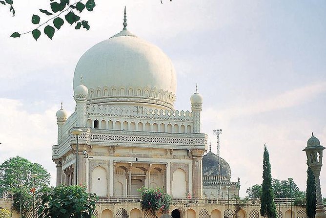 Full-Day Experiential Hyderabad Tour - Charminar and the old city