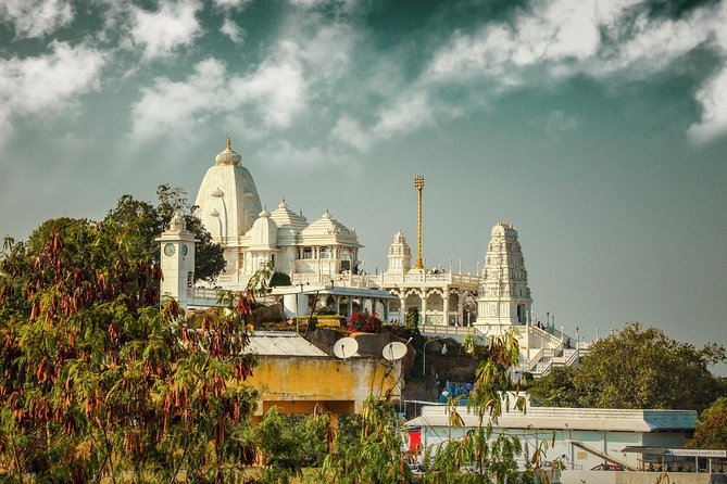 Full-Day Experiential Hyderabad Tour - Mecca Masjid and the final old-city stop