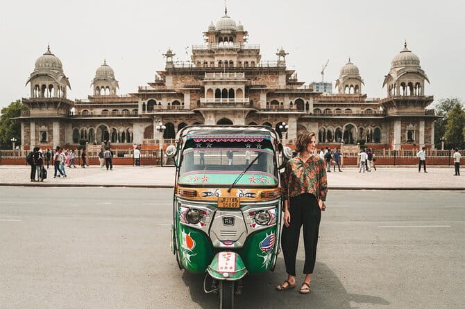 Full Day Jaipur Luxury Tuk-Tuk Tour - Royal Gaitor Tumbas, a quieter final monument