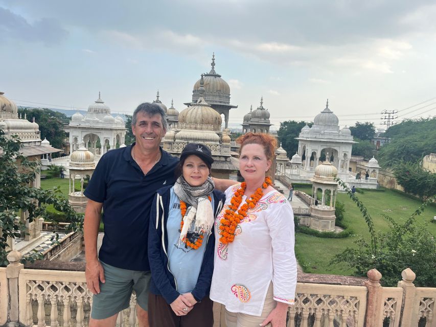 Full day Jaipur sightseeing tour by tuk tuk. - Gaitor Ki Chhatriyan: a quieter architectural stop