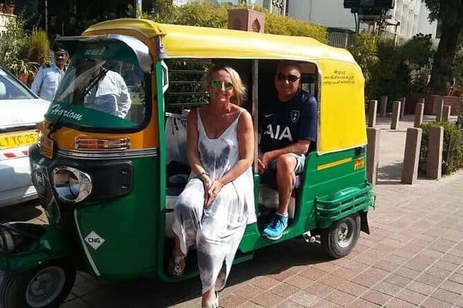 Full day Jaipur sightseeing tour by tuk tuk. - Why a tuk-tuk works well in Jaipur