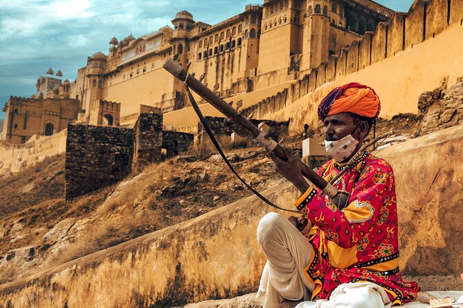 Full Day Old City Private Tour with Local Market visit in Jaipur - Panna Meena ka Kund and the quieter side of Amber