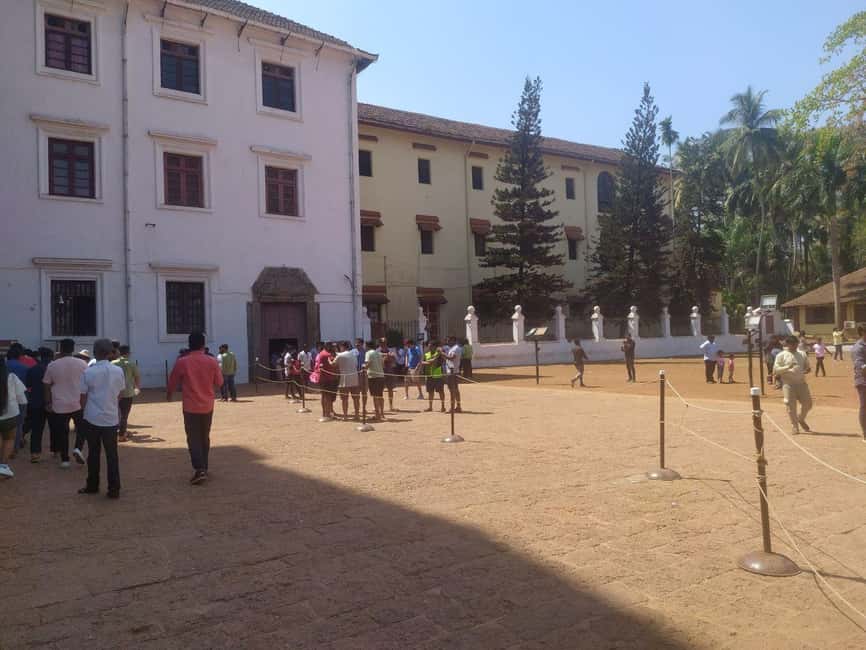 Full Day Private Guided Goa Tour - Old Goa and the Basilica of Bom Jesus