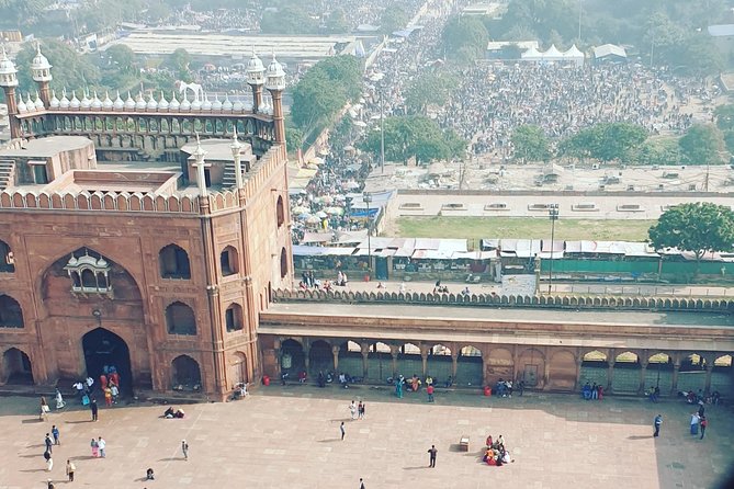 Full-Day Private Old and New Delhi Combo Tour - Chandni Chowk, Khari Baoli, and the rickshaw ride