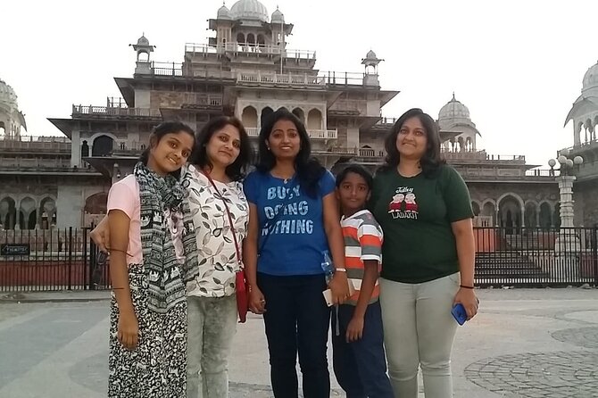 Full Day Private Tour of Jaipur : Sightseeing tour - Jal Mahal: a quick stop by Man Sagar Lake