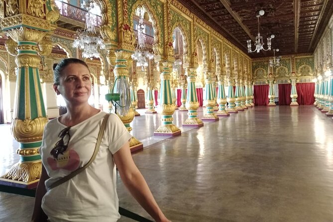 Full Day Private tour of Mysore from Bangalore with pick up and drop-off - Sri Chamundeshwari Temple and the view over Mysore
