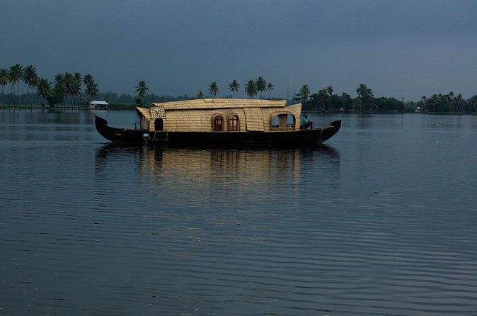 Glimpses of Kerala in 6 days Private Tour with Sanguine Holidays - Thekkady and a boat view of Periyar wildlife