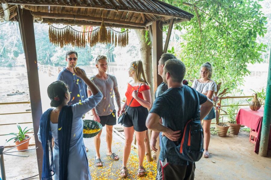 Goa Shore excursions : All inclusive Small Group tour - Transport, guide service, and shore-day timing