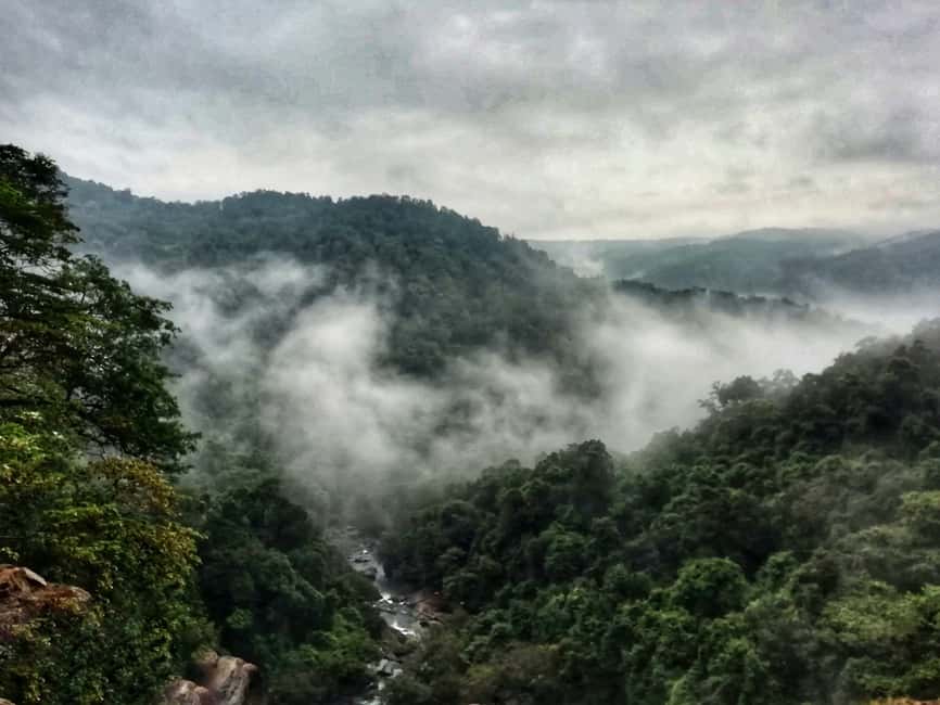 Goa: SIC Dudhsagar Waterfall and Spice Plantation Day Tour - Old Goa church: a short look at another side of the state