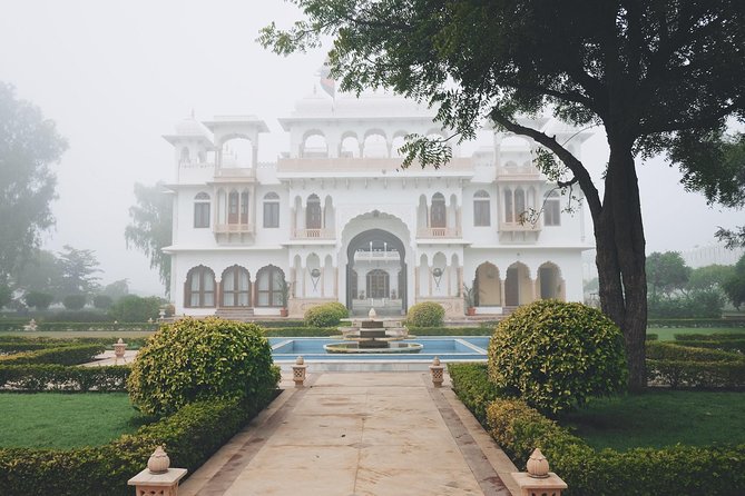 Golden Triangle with Wildlife and Royal Castle Stay - Why this six-day route works