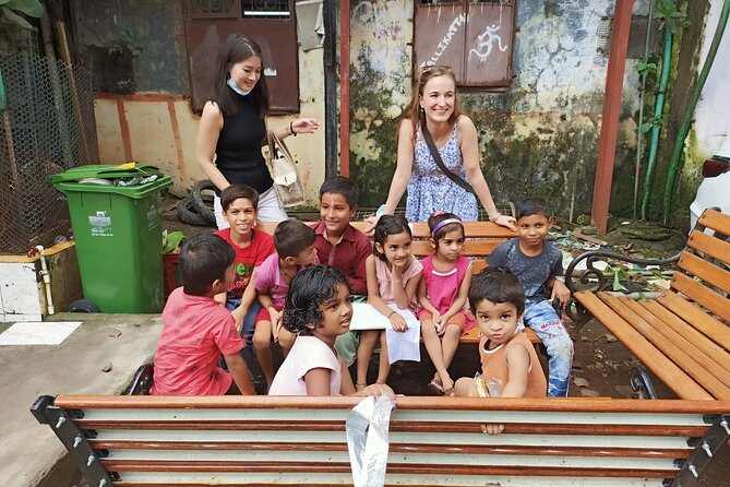 Group Tour of Dharavi Slum walk with local Guide - A glimpse of faith and shared space