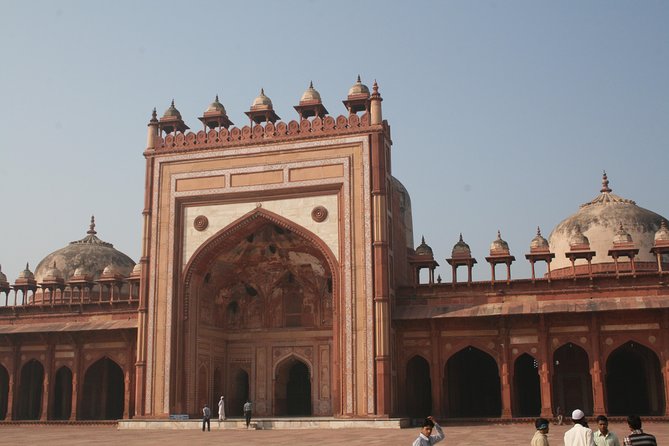 Guided Fatehpur Sikri & Abhaneri Tour From Agra To Jaipur By Car - The palace buildings: Panch Mahal and Jodha Bai’s Palace