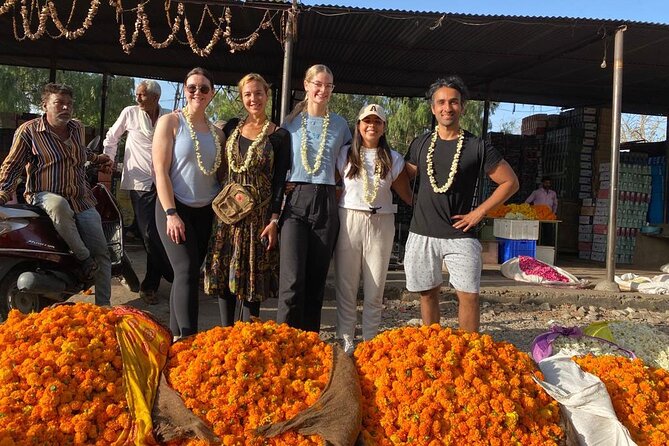 Guided Morning Bicycle Tour with Food Tasting in Jaipur - Ajmeri Gate and the beginning of the Walled City