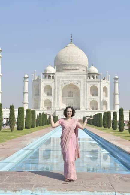 Guided Sunset Tour Of Taj Mahal with Skip-The-Line Entry - Entering the Taj Mahal With a Private Guide