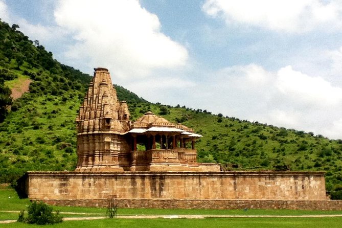 Guided Tour to Haunted Bhangarh & Abhaneri Step Well From Jaipur - Two Very Different Sights in One Long Day