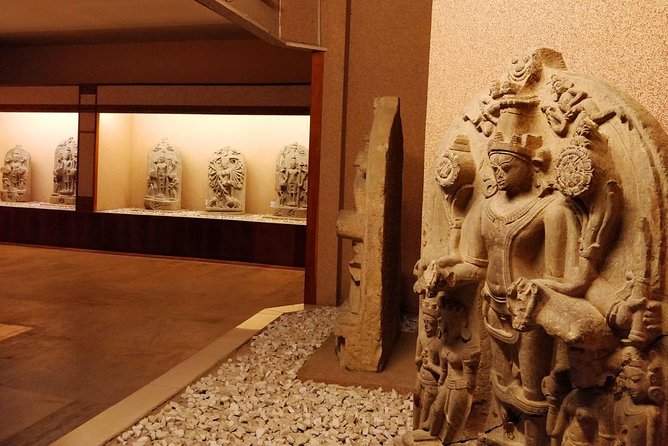 Guwahati Day Tour with Assamese Lunch and Sunset River Cruise - Assamese lunch adds more than convenience