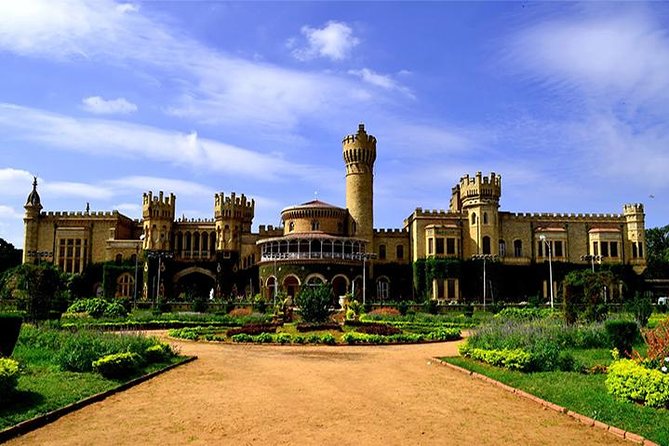 Half-Day Private British Heritage Tour with Lunch - Key points to know before booking
